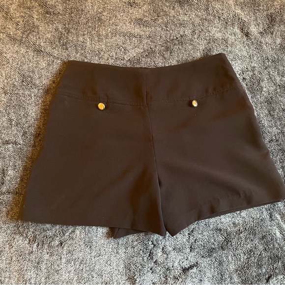 Zara Basic Black Skort with Gold Buttons - Picture 5 of 9